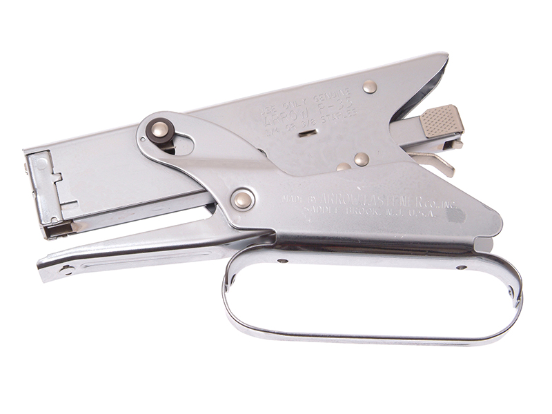 P22 Plier-Type Stapler