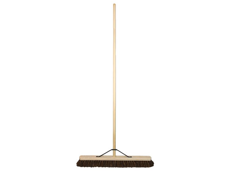 FSC(R) Stiff Bassine Broom 600mm (24in)