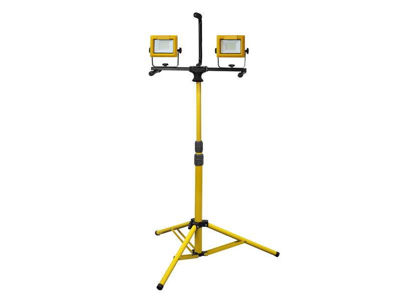 LED Twin Tripod Site Light 70W 240V